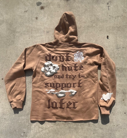 “No Snakes Allowed” - Creme Cropped Hoodie