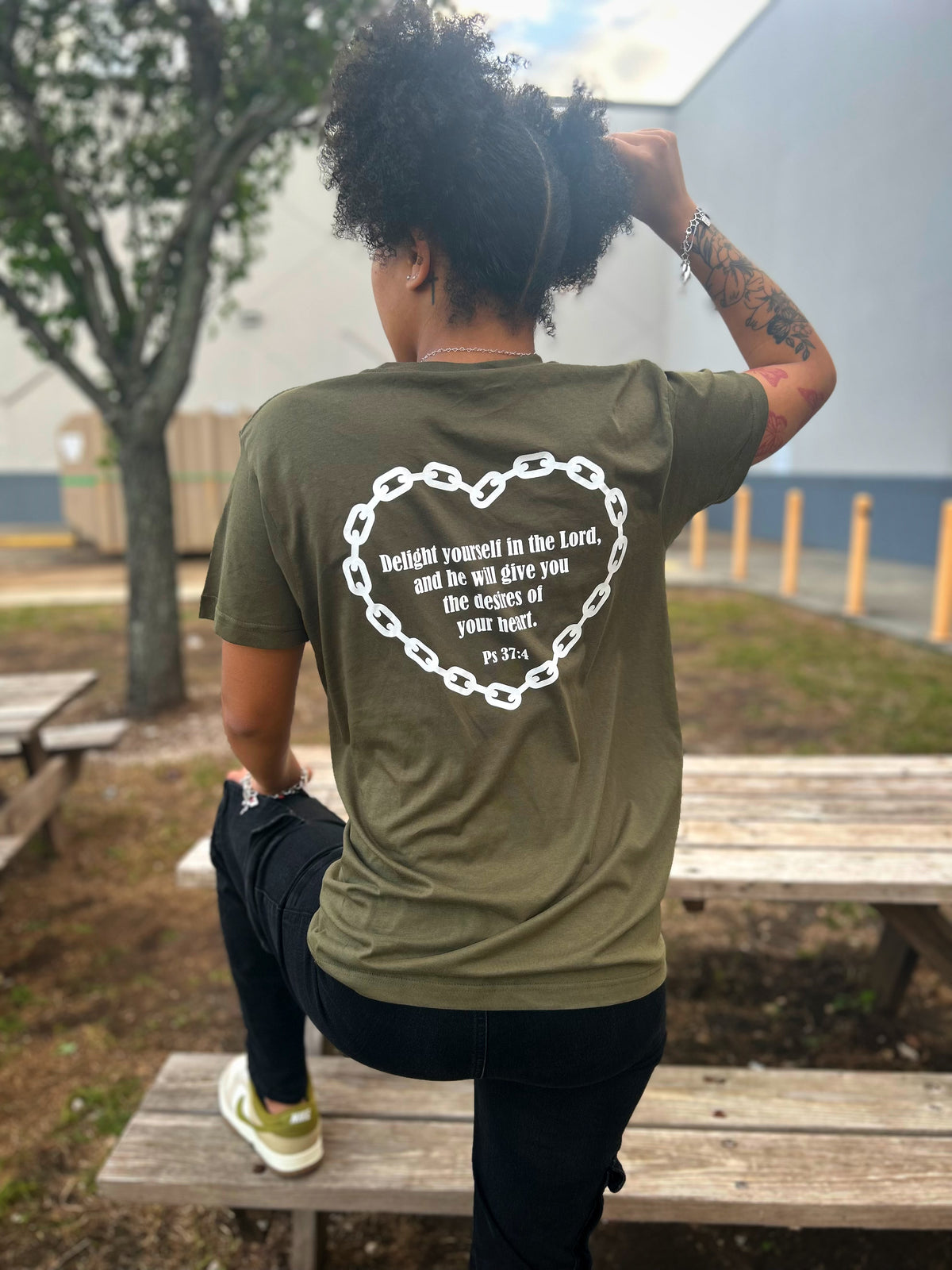 Scripture Tee - Olive